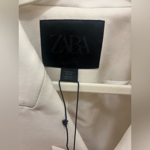 Elegant Cream Double-Breasted Women's Blazer - Zara - Picture 9 of 9